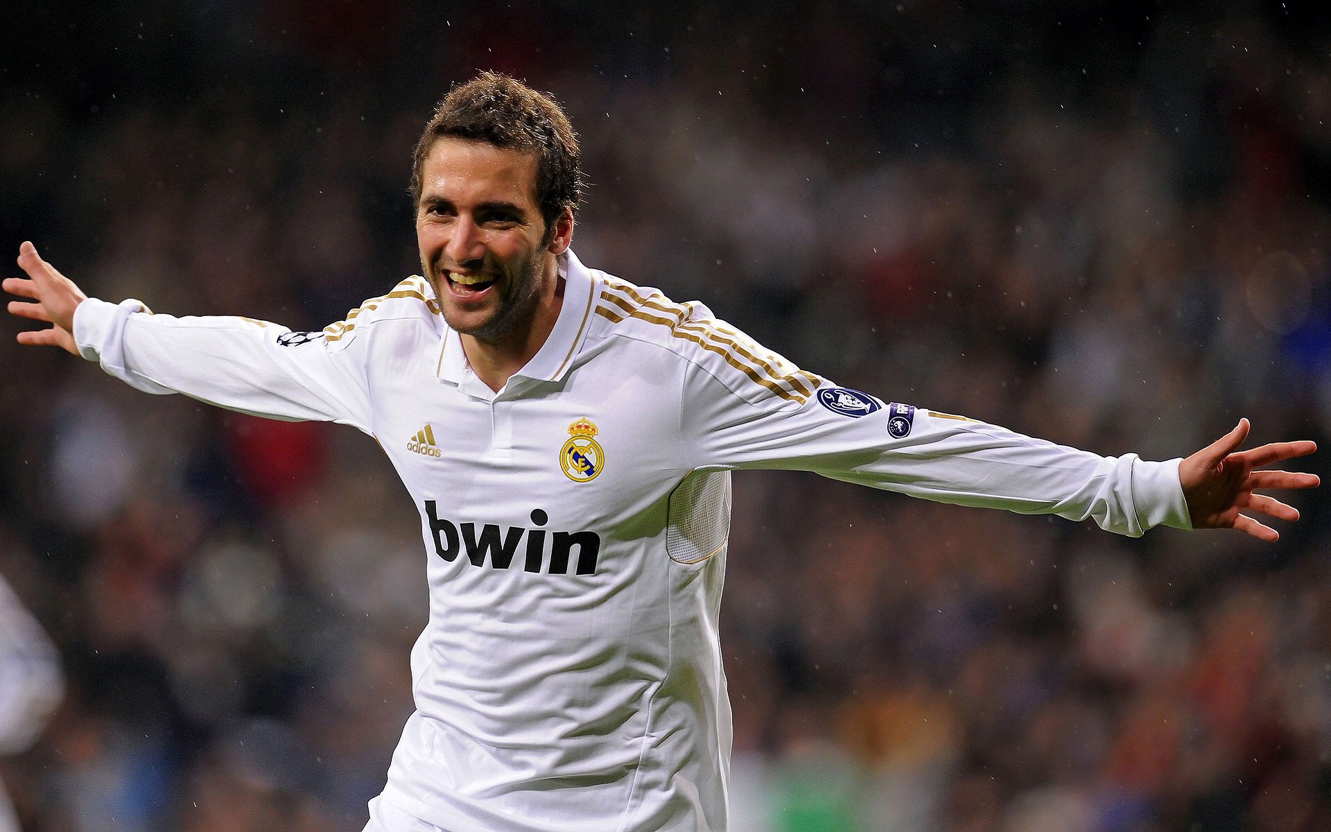 双城记，当北京热血加时鏖战广东，保罗在德甲之巅接管比赛