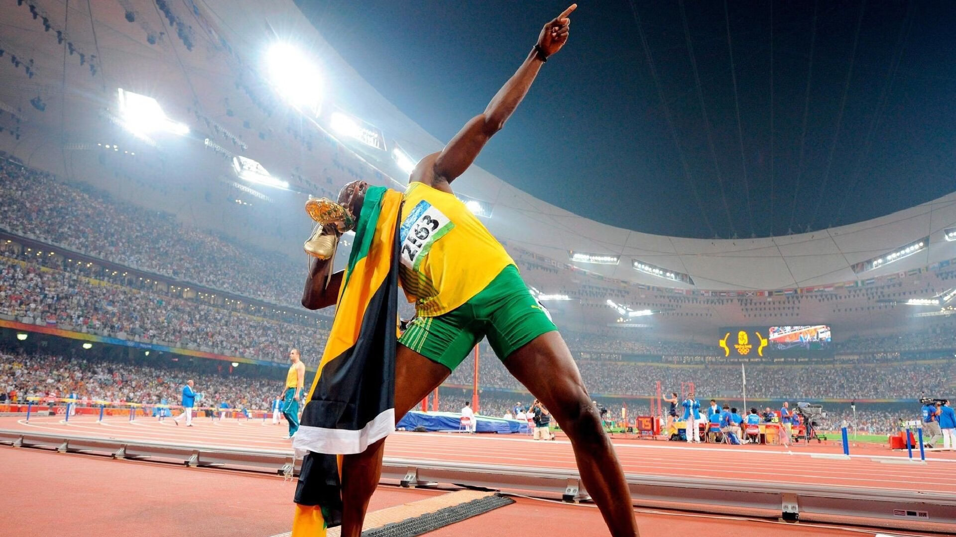 一瞬间的唯一，当泰国队力克日本队，黄鸭组合刷新纪录